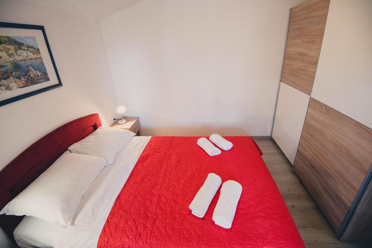 Apartments Vodice Eksteriør bilde