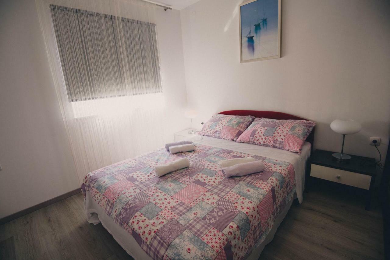 Apartments Vodice Eksteriør bilde