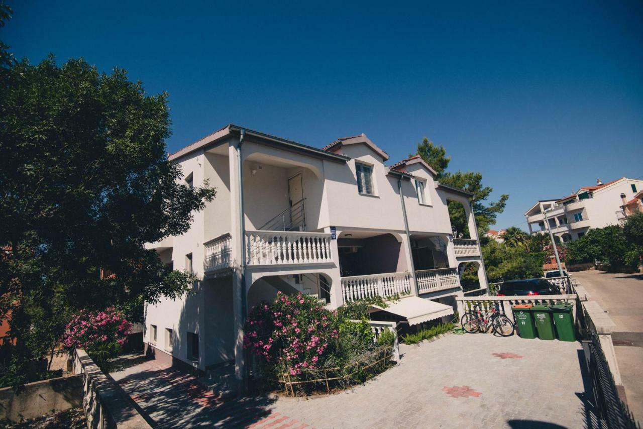 Apartments Vodice Eksteriør bilde